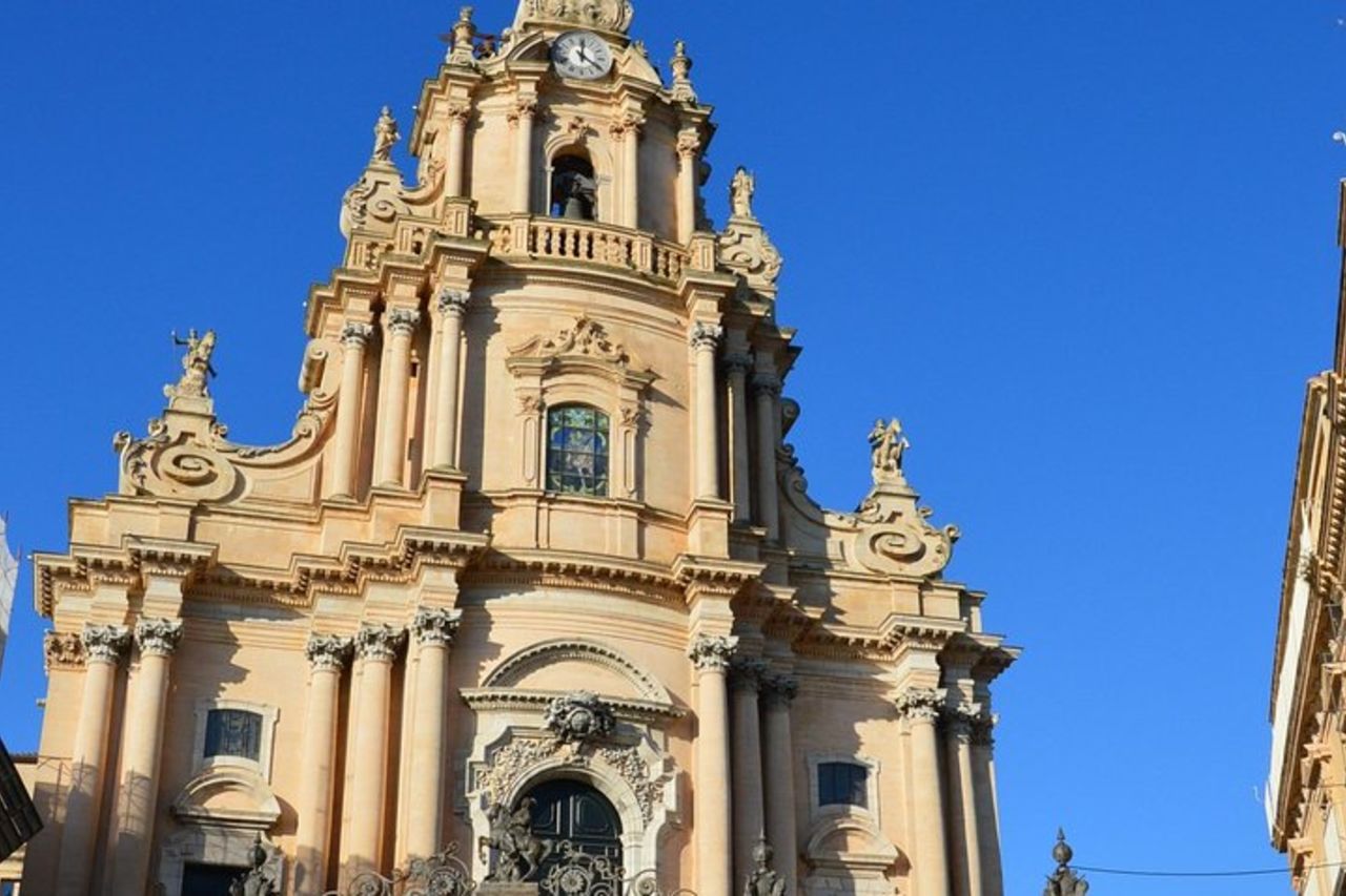 Sicilia sconosciuta: Ragusa - Modica - Scicli - Castello di Donnafugata da Taormina — 6