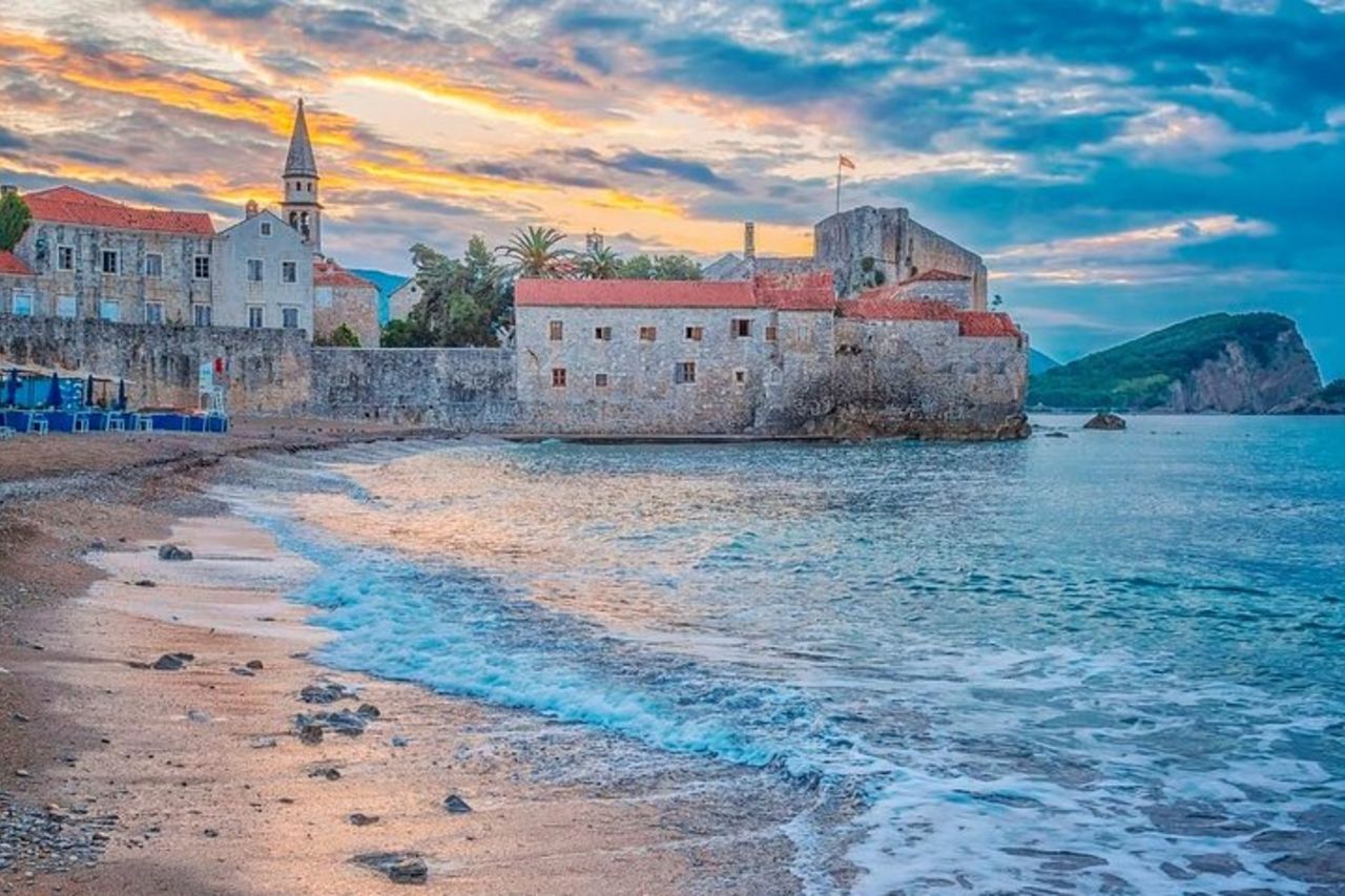 Tour semi-privato di un giorno del Montenegro: Budva & Cattaro da Tirana — 9
