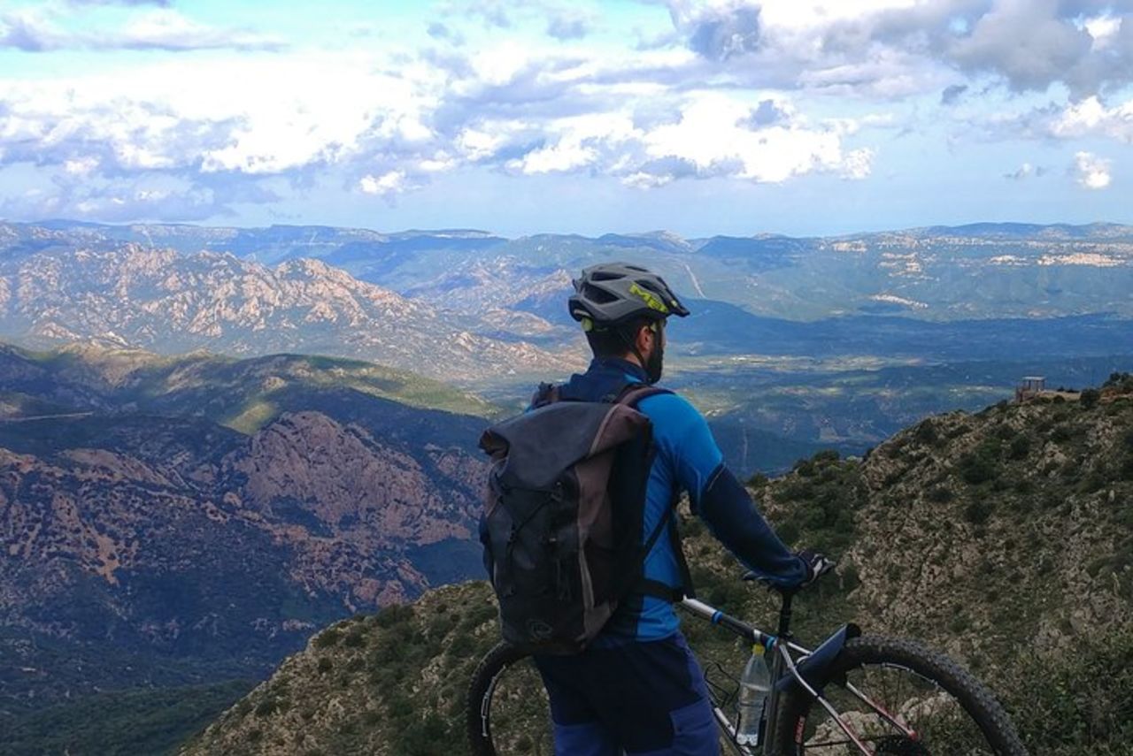 Tour E-bike Sardegna Giurassica