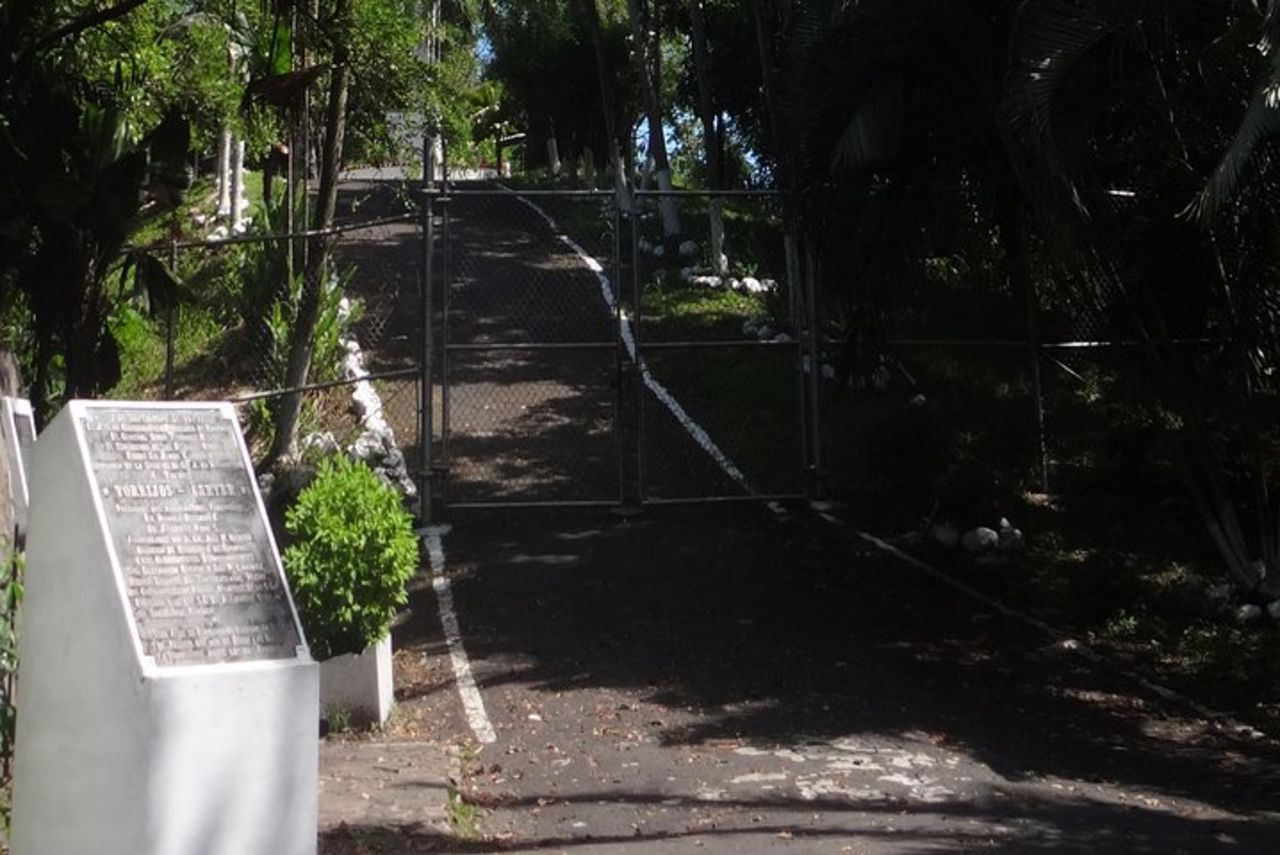 Ancon Hill / Mi-Pueblito Village — 5