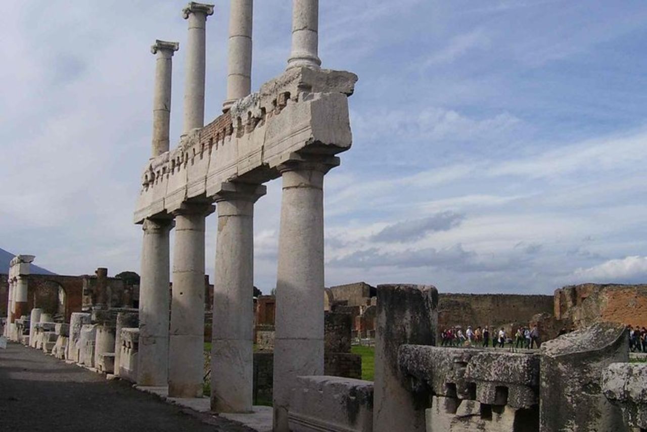 Escursione a terra a Napoli: gita di mezza giornata a Pompei da Napoli — 5