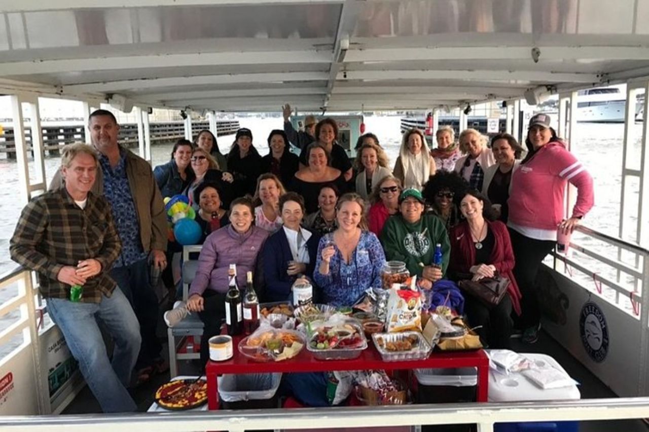 Tour in barca rossa - Crociera al tramonto BYOB sul St. Augustine’s Waterway — 4