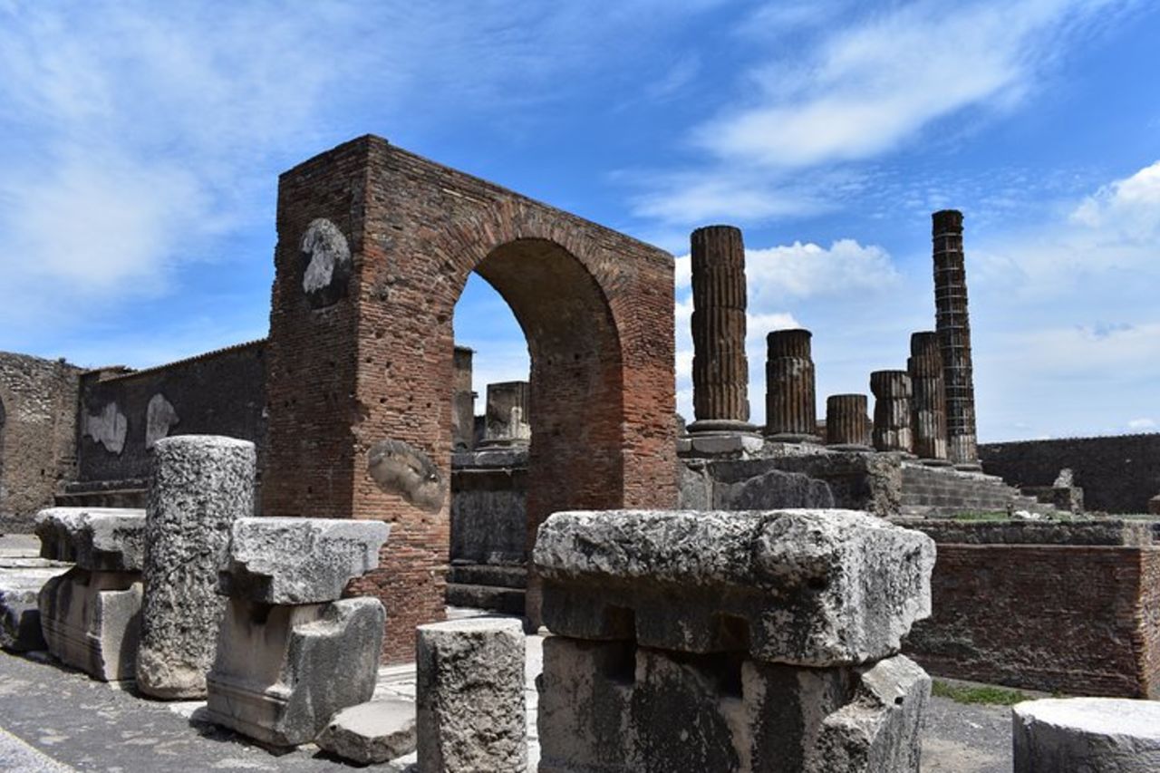 Tour salta fila di Pompei con Guida Archeologica — 6