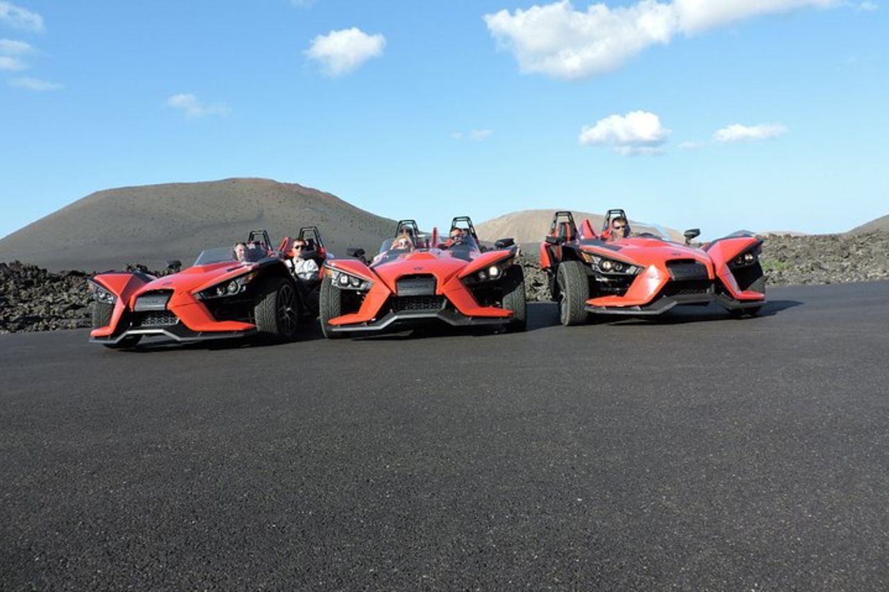 Tour guidato di 3 ore con Polaris SLINGSHOT Intorno a Lanzarote — 2