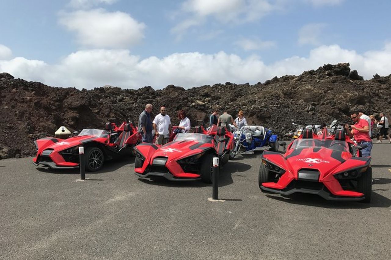 Tour guidato di 3 ore con Polaris SLINGSHOT Intorno a Lanzarote — 4