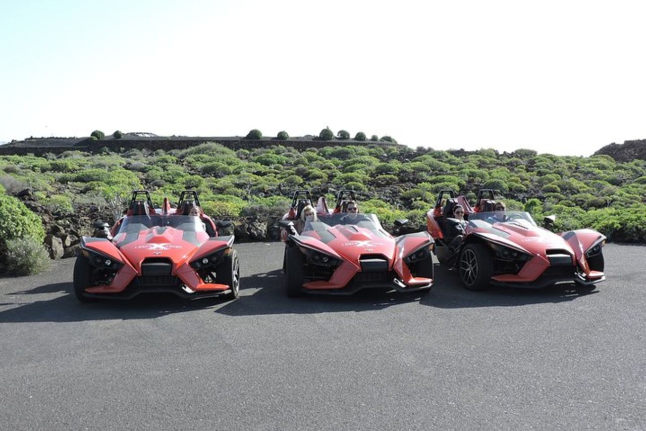 Tour guidato di 3 ore con Polaris SLINGSHOT Intorno a Lanzarote — 5