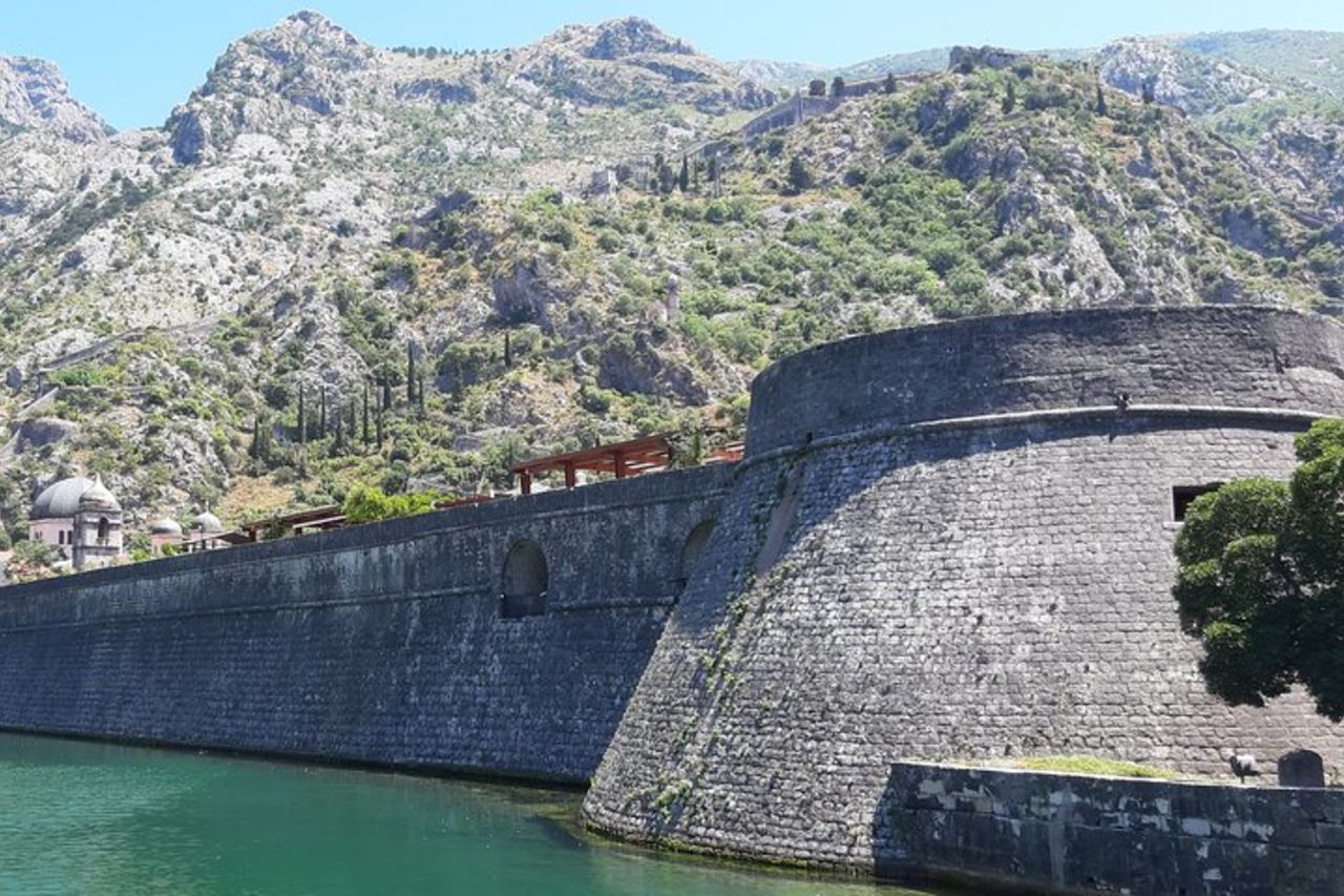 Gita di un giorno per piccoli gruppi a Kotor e Budva da Dubrovnik — 4
