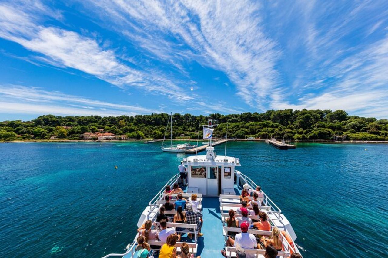 Traghetto da Cannes all'Isola di Santa Margherita — 3