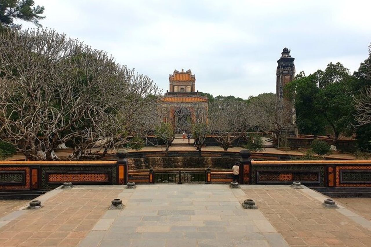 Le migliori attrazioni di Hue in auto con conducente informativo ES — 4