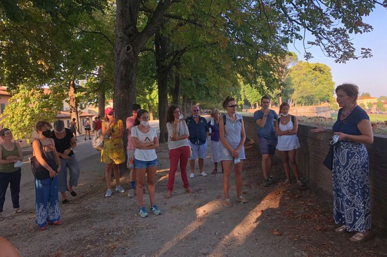 Visita guidata a Lucca : ITALIANO o Inglese (2 guide) — 3