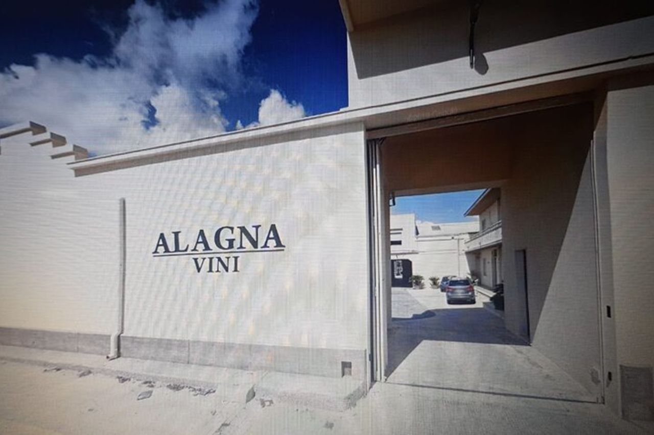 Degustazione in cantina storica di Marsala — 6