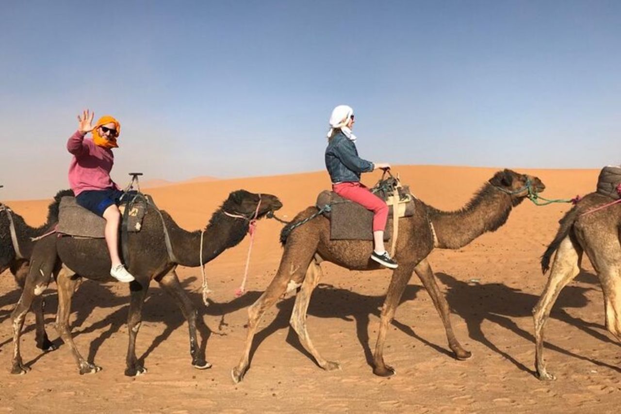 Fes To Marrakech: tour di 3 giorni attraverso il deserto di Merzouga e Cammello — 8