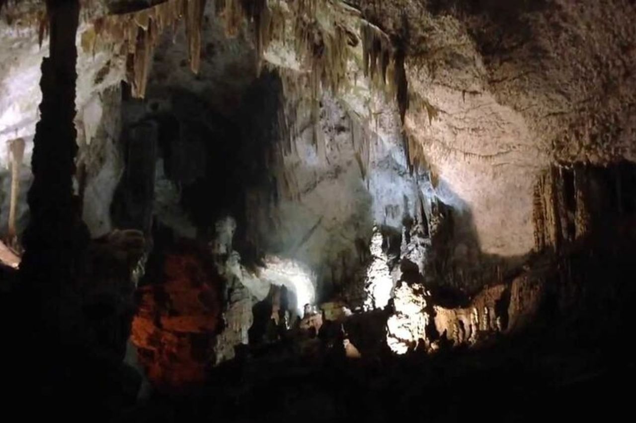 Palazzo dei sogni - Oyoun El Samak - Grotta Zahlan - Jabal El Arbaaine — 8