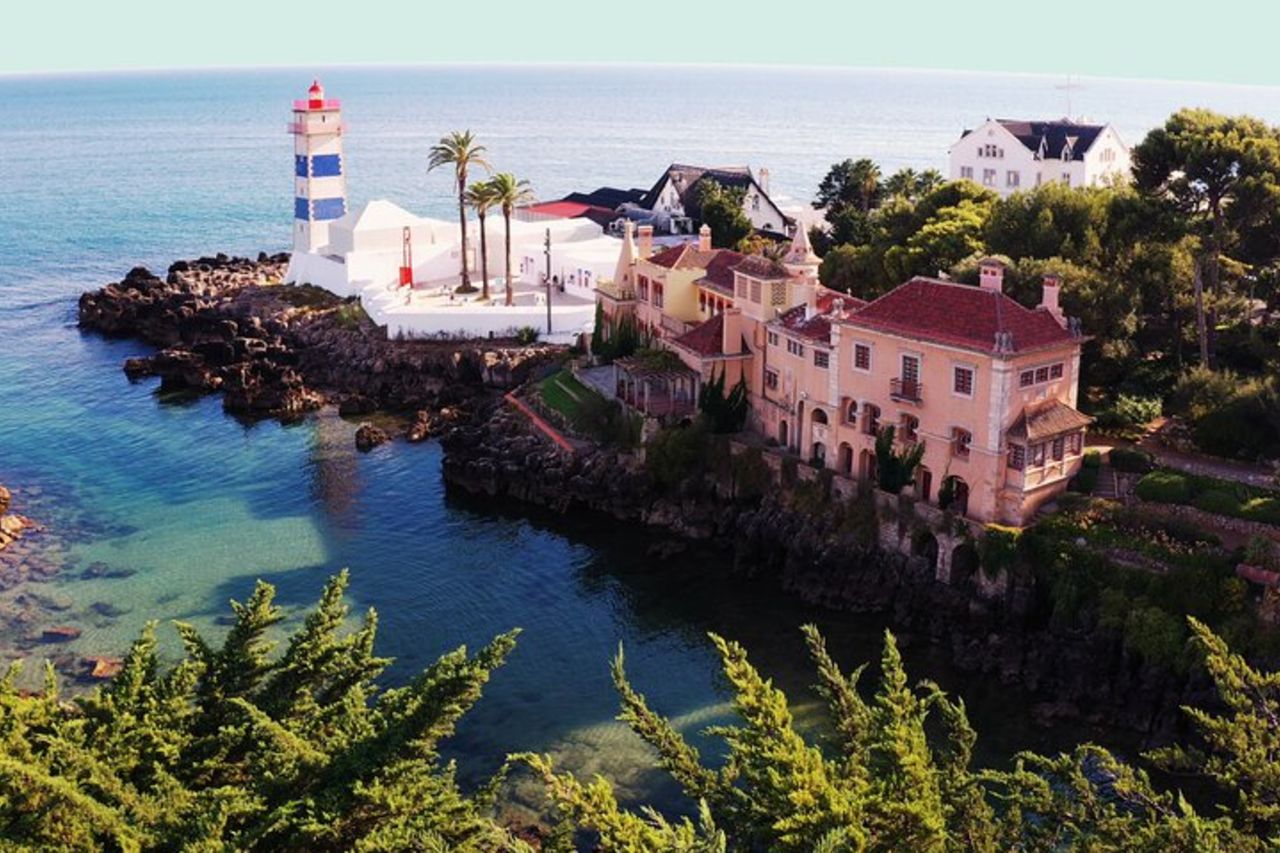 Visita guidata a Sintra, Pena, Regaleira, Cabo da Roca e Cascais — 8