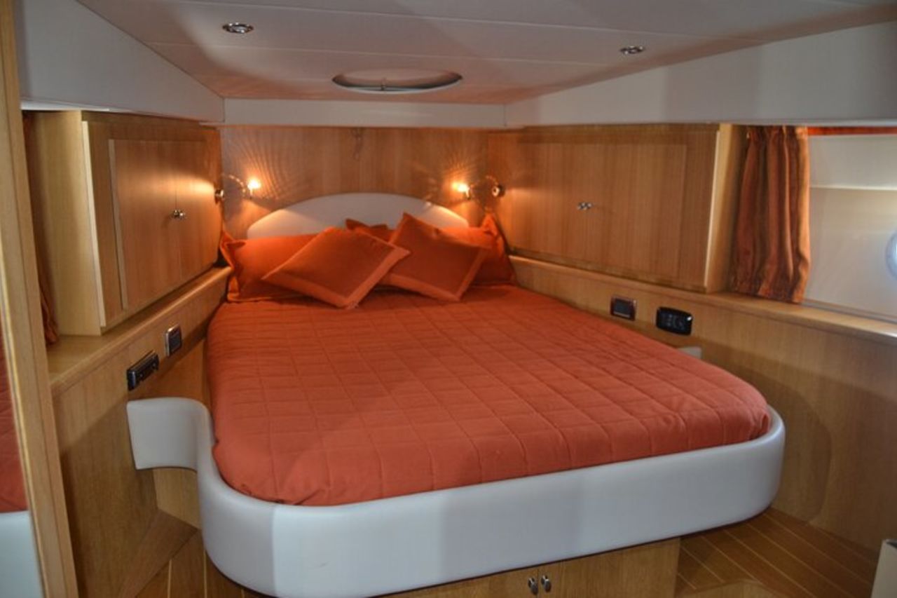 Noleggio Yacht con Comandante nell'Area Marina di Portofino — 8