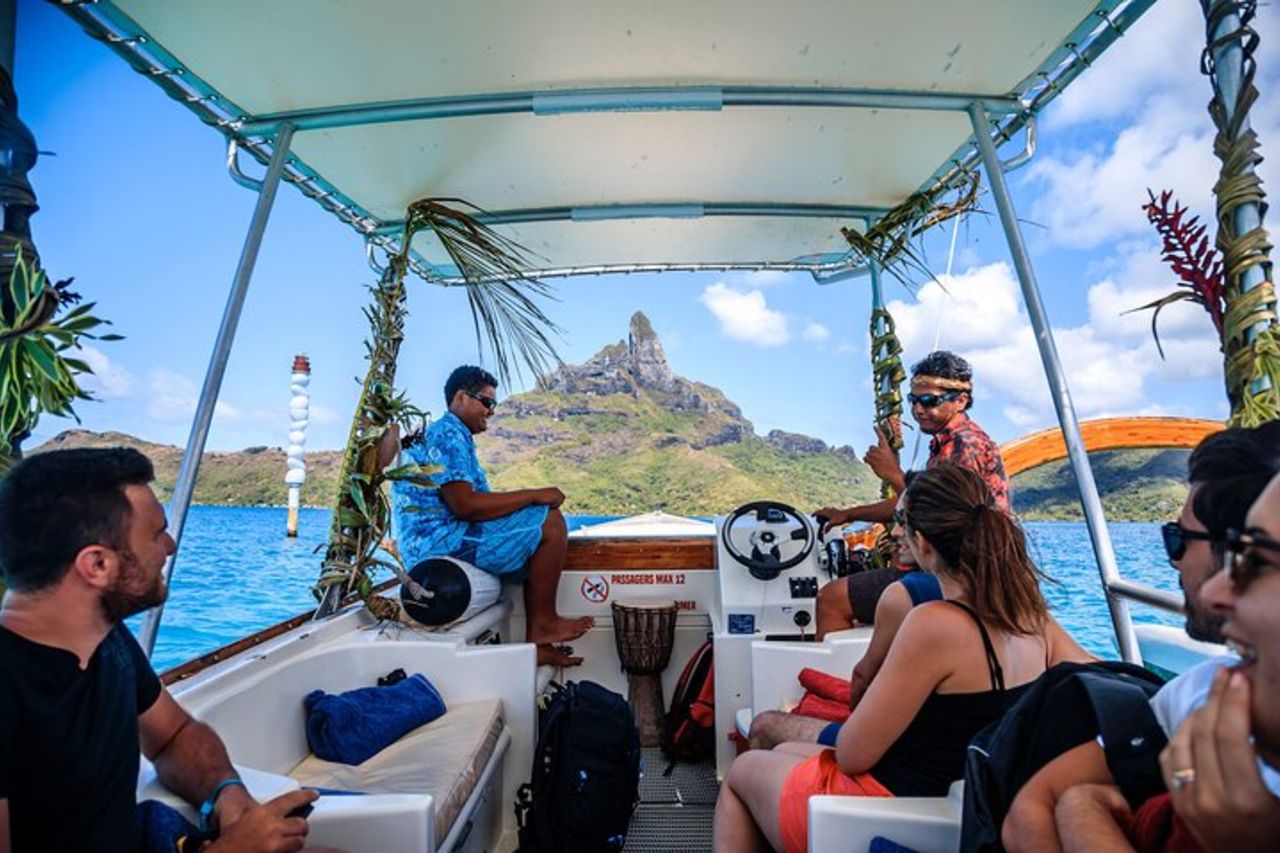 Tour combinato di Bora Bora: crociera in laguna e tour in 4x4 con snorkeling incluso