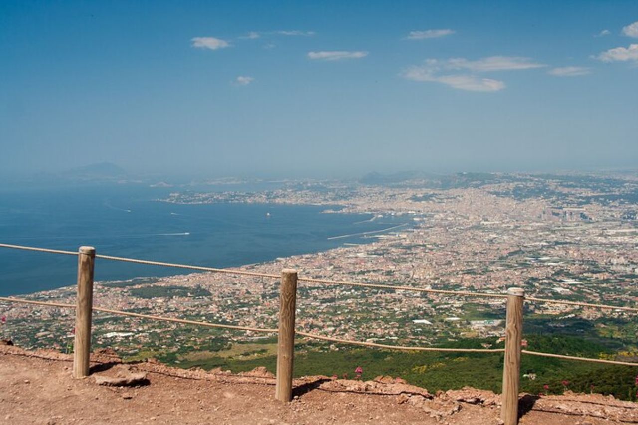 Gita di un giorno sul Vesuvio ed Ercolano da Napoli con Salta la Coda — 8