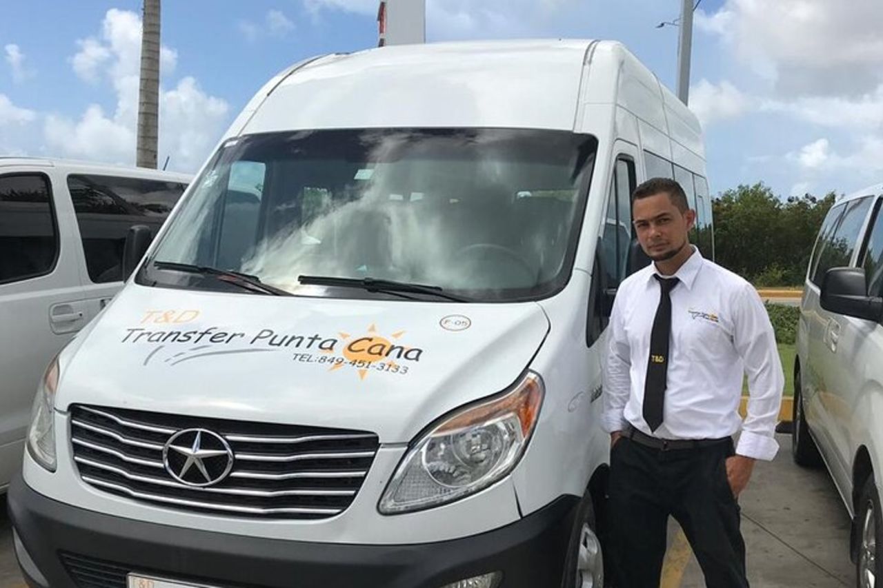 Trasferimenti di 1-6 persone nell'area di Punta Cana — 2