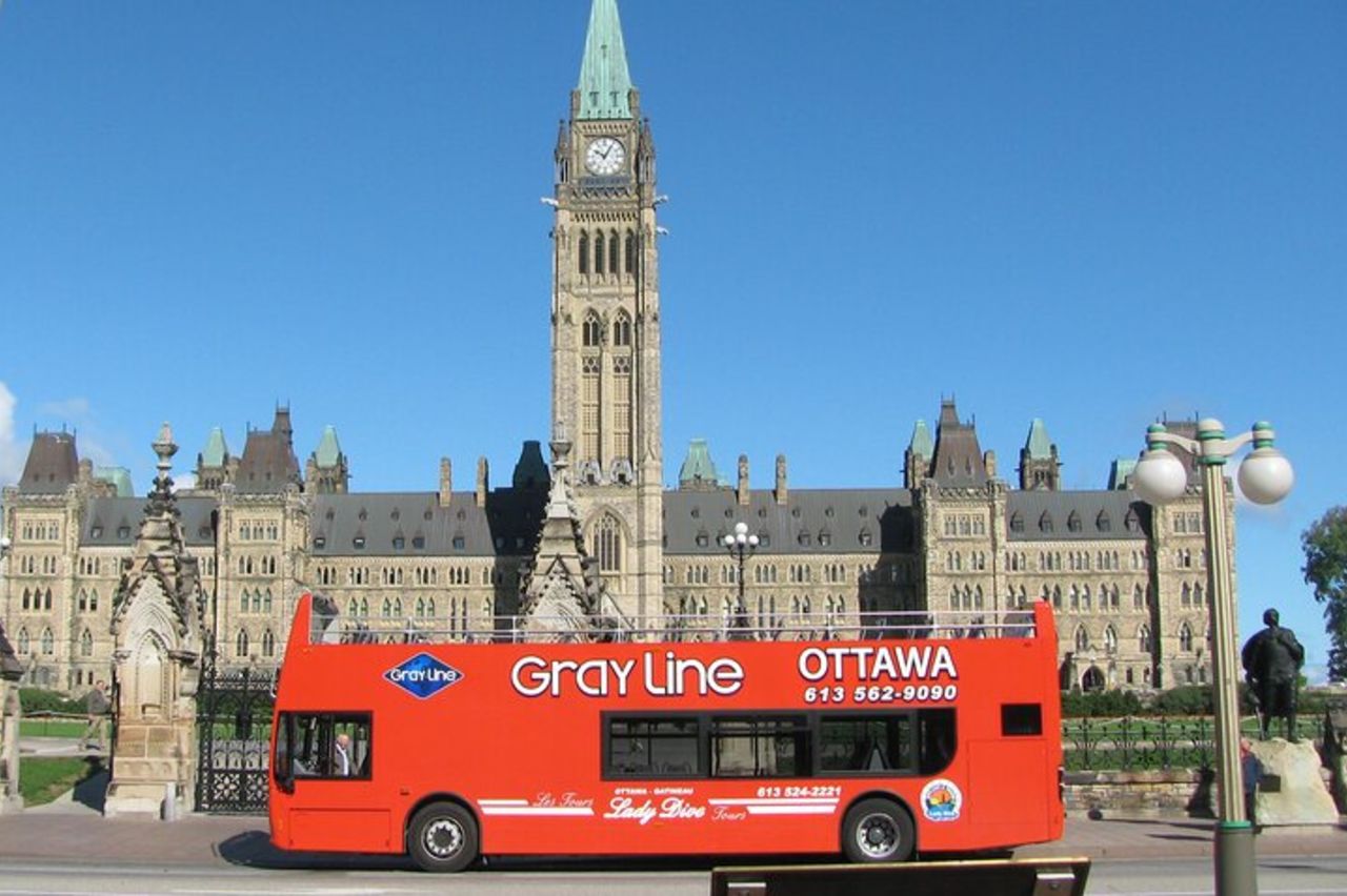 Tour panoramico di Hop-On Hop-Off ad Ottawa — 6
