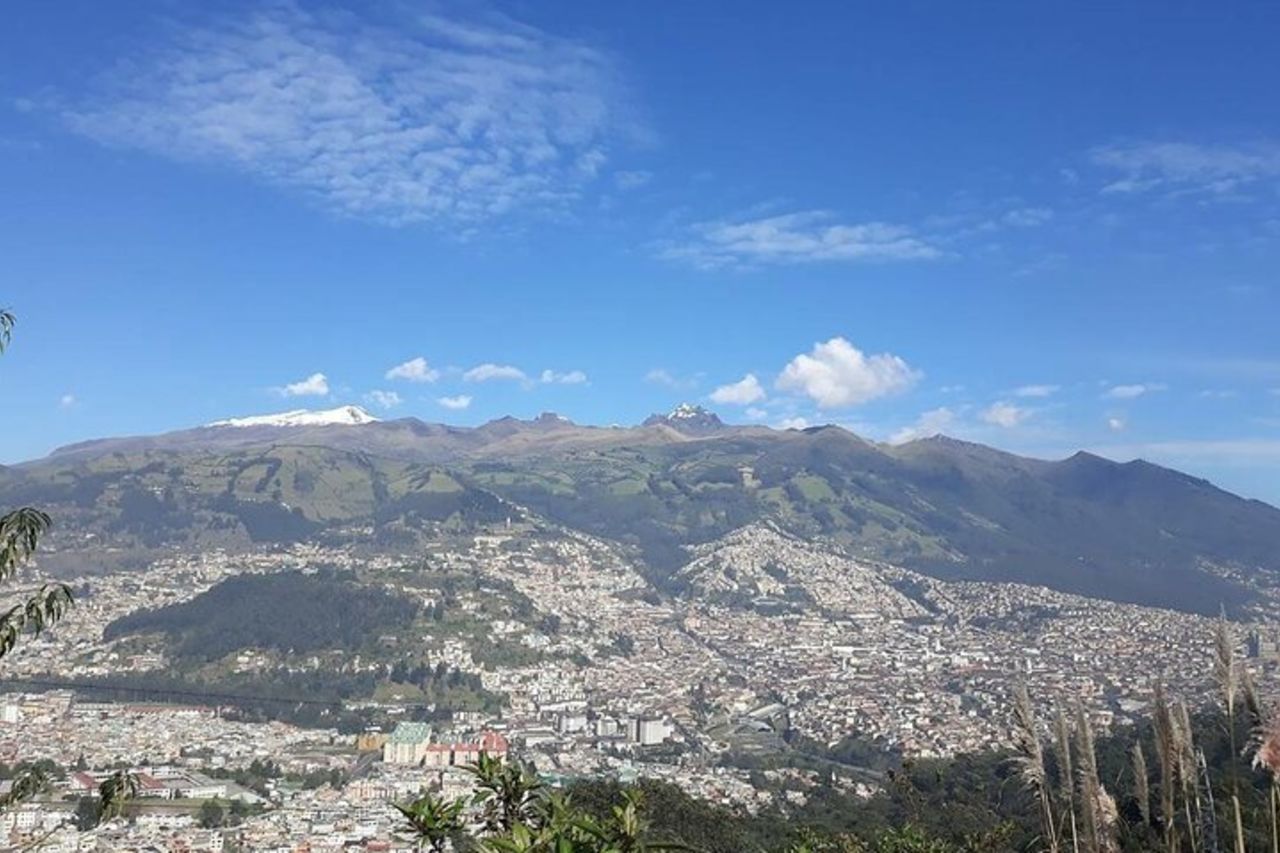 Trasferimento privato da o per l'aeroporto di Quito (solo andata) — 7