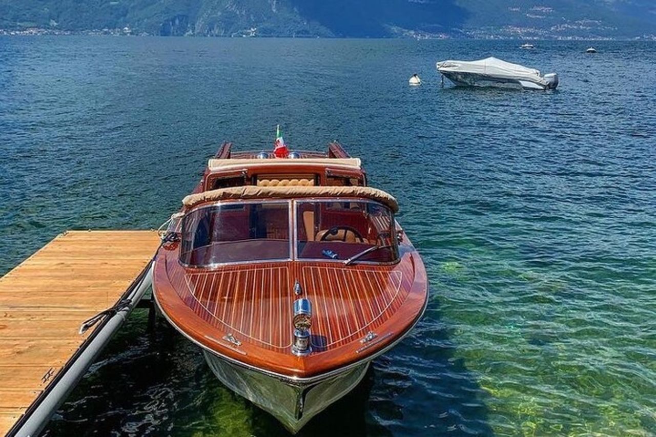 LA DOLCE VITA: Crociera sul Lago di Como 1h + Villa Balbianello (guidata)