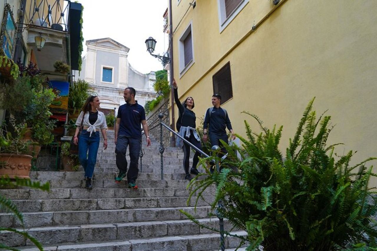 Tour di un giorno all'Etna e alla città di Taormina da Catania — 9