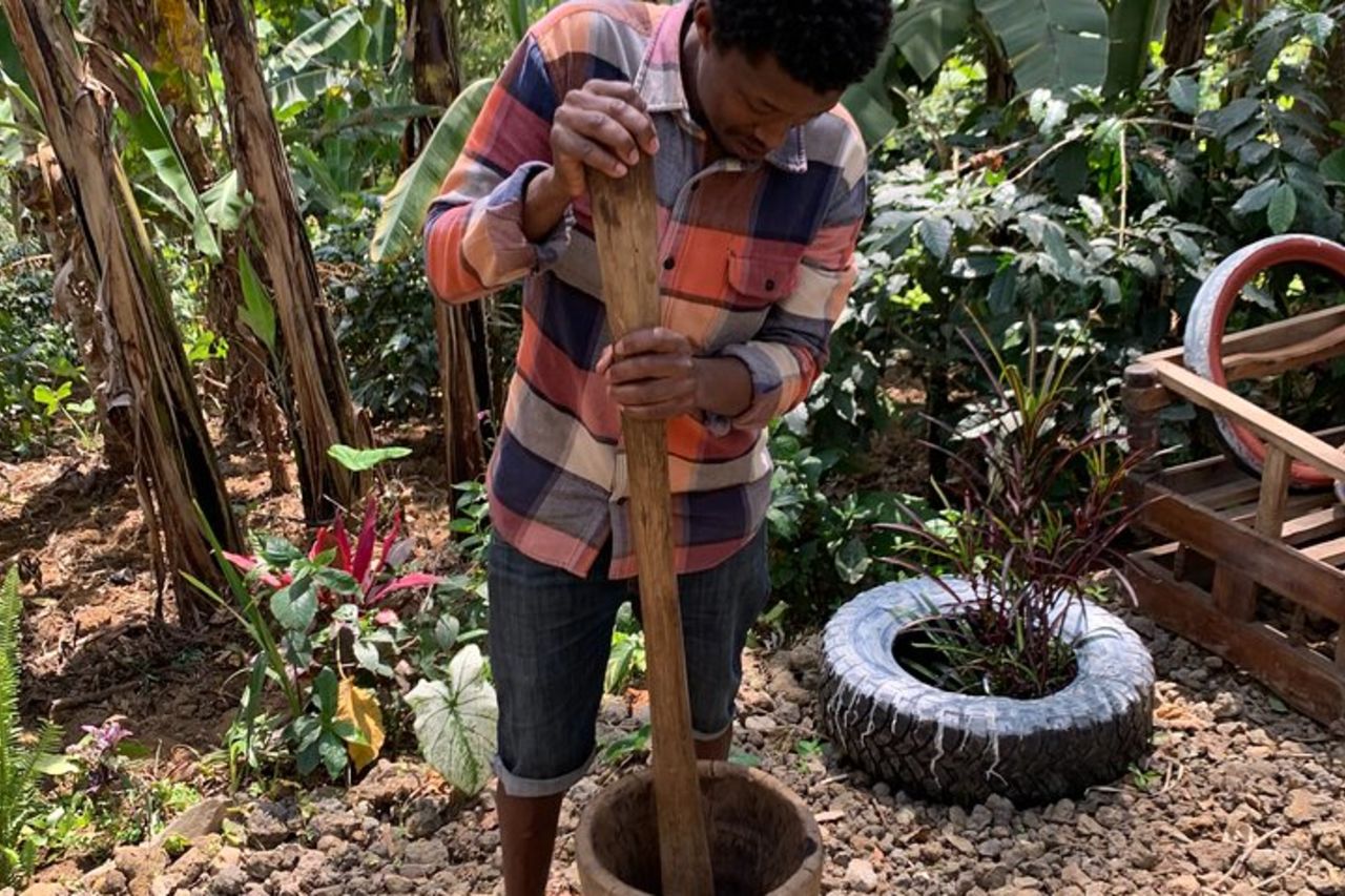 Tour del caffè biologico ed esperienza gastronomica locale ad Arusha — 8