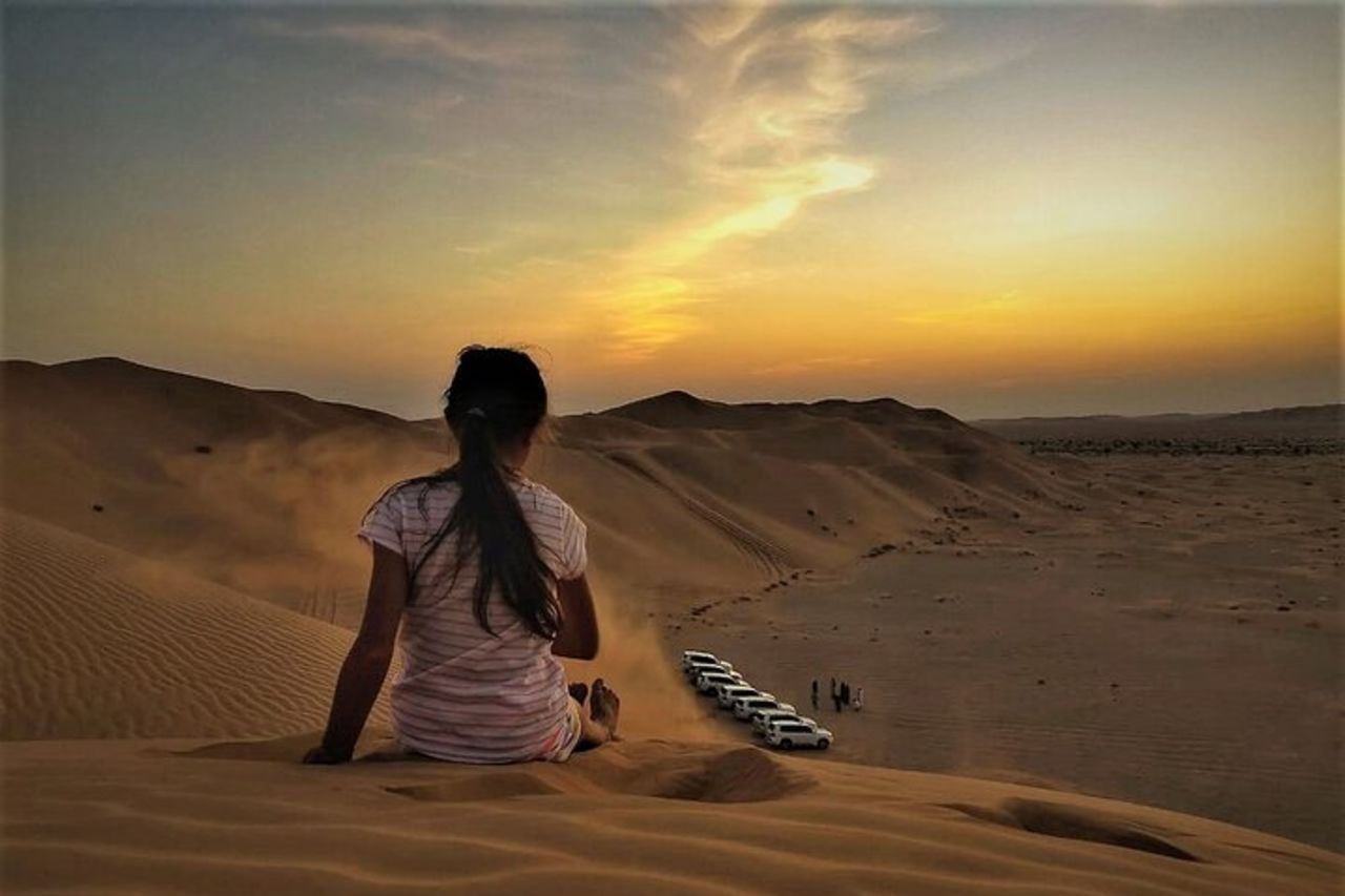 Safari al tramonto di Rub al Khali: tour privato in 4WD — 9