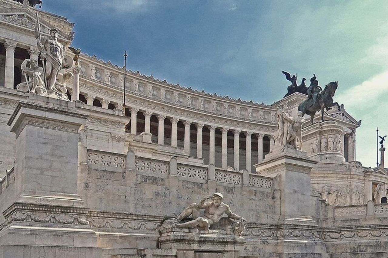 Trasferimento privato Civitavecchia dalla nave all'aeroporto FCO o Roma — 3