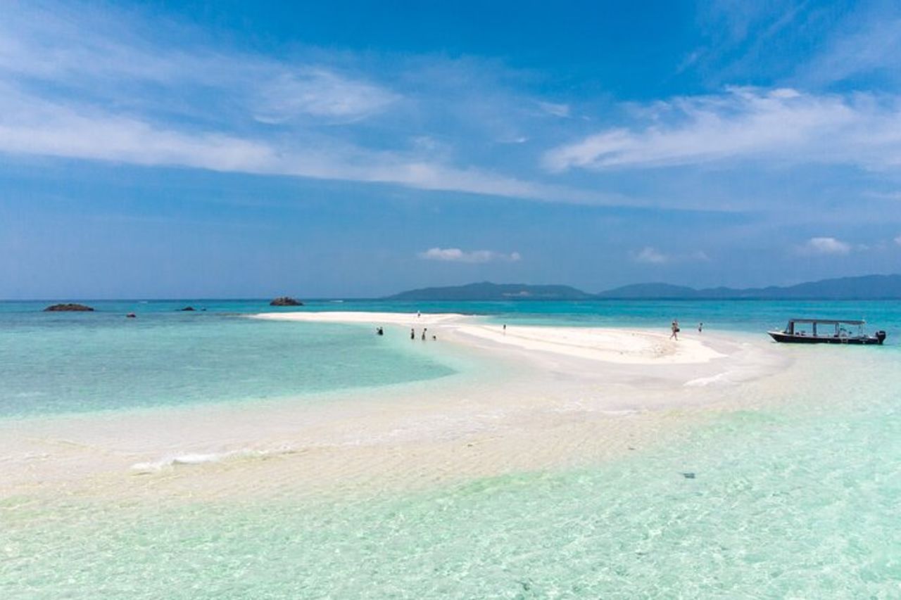 Snorkeling all'Isola Fantasma di Okinawa Ishigaki e alla Grotta Blu — 3