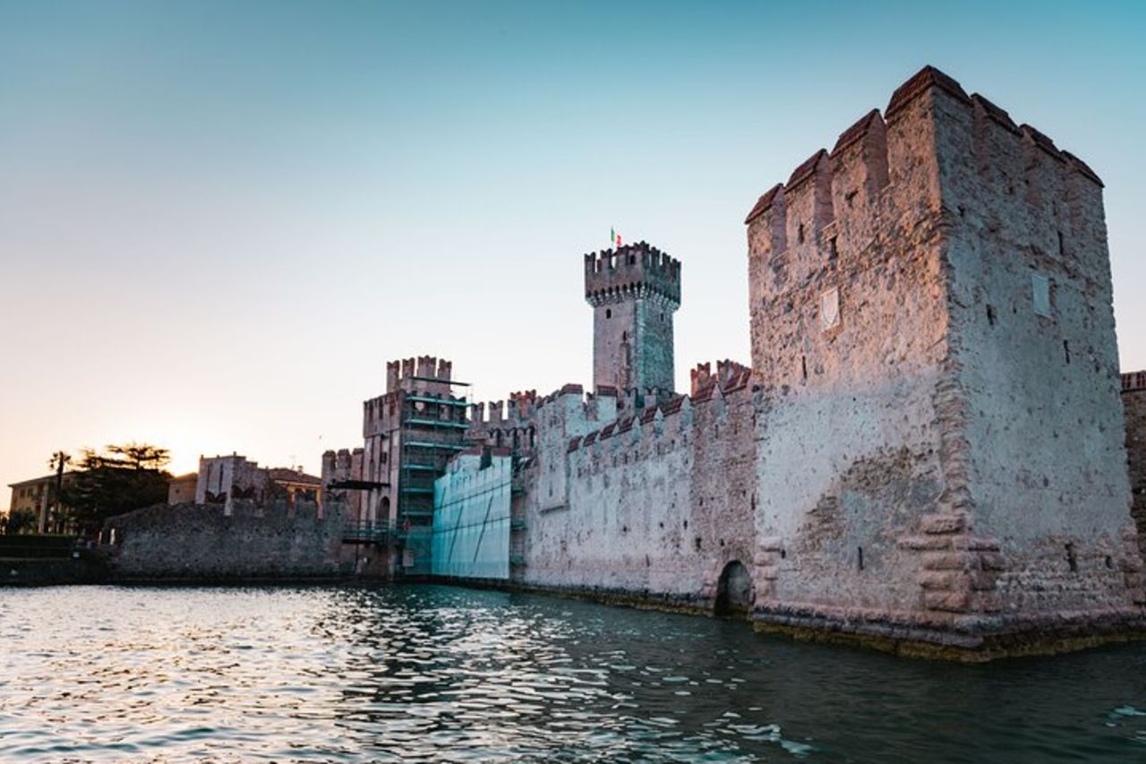 Crociera al Tramonto sul lago di Garda da Sirmione con Prosecco — 9