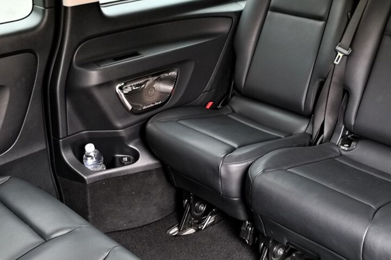 Luxury Chauffeur Service da Grotta Giusti o Montecatini a Firenze — 6