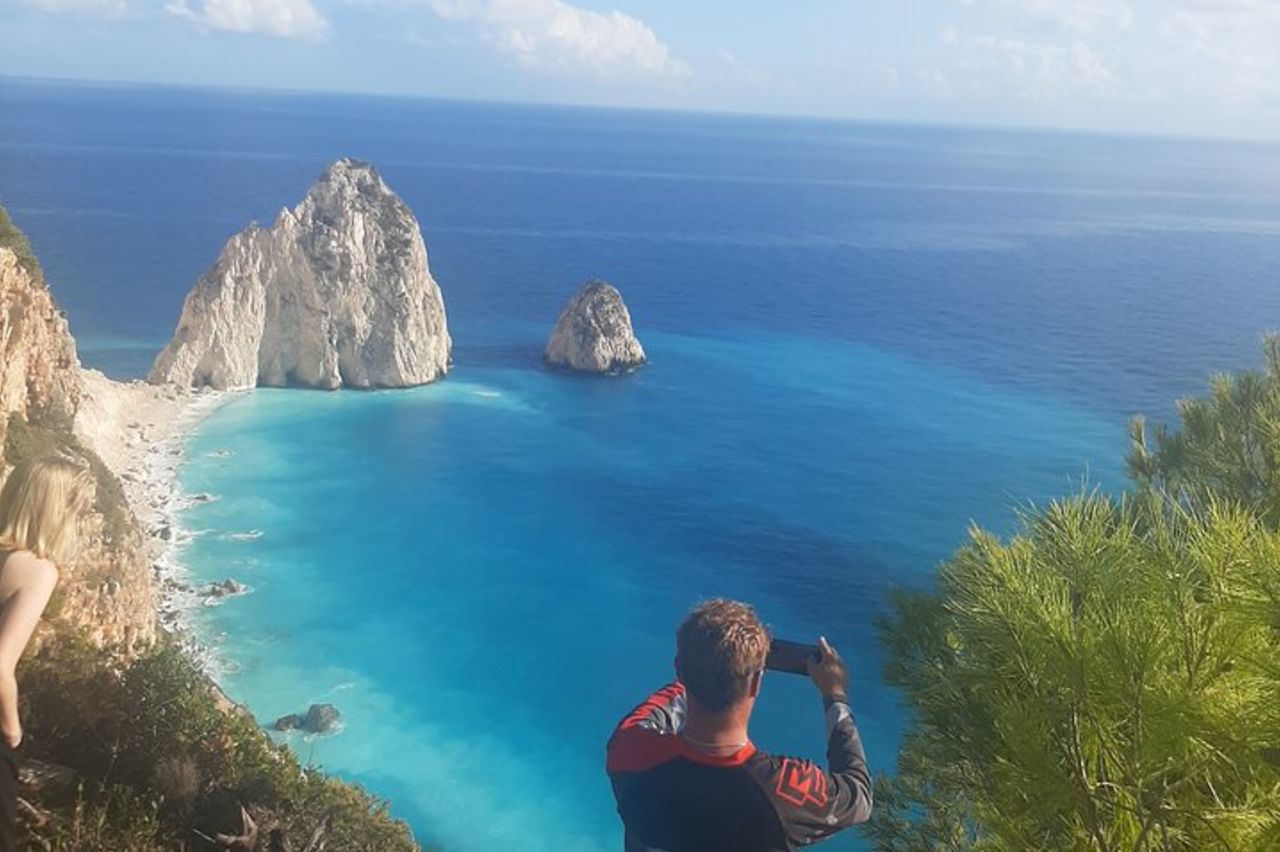 Tour di nuoto di mezza giornata a Zante all'isola delle tartarughe e alle grotte di Keri — 5