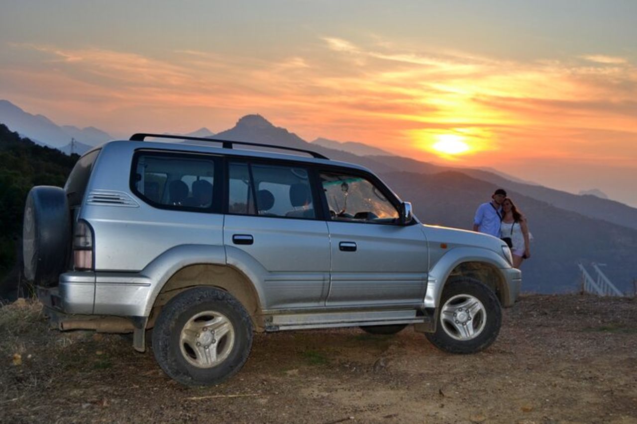 Sunset with BBQ jeep excursions — 2