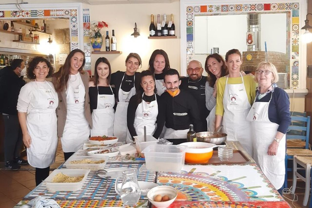 Pizza Making Class mezza giornata a Taormina — 9
