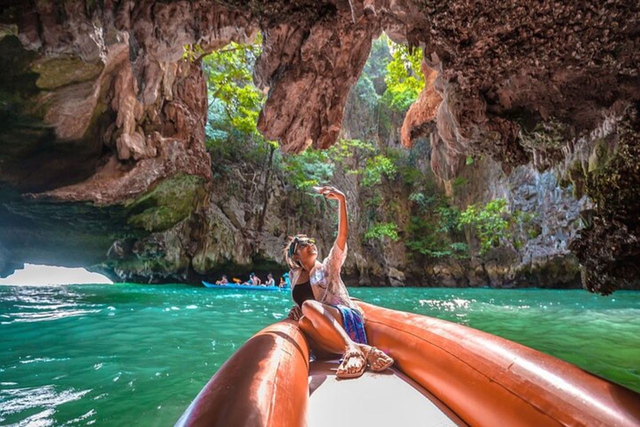 Tour avventura dell'isola di James Bond da Khao Lak con canoa e pranzo in mare