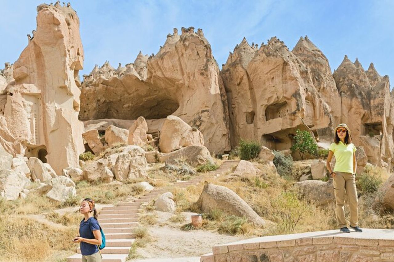 Tour guidato combinato di un'intera giornata in Cappadocia rosso e verde — 8