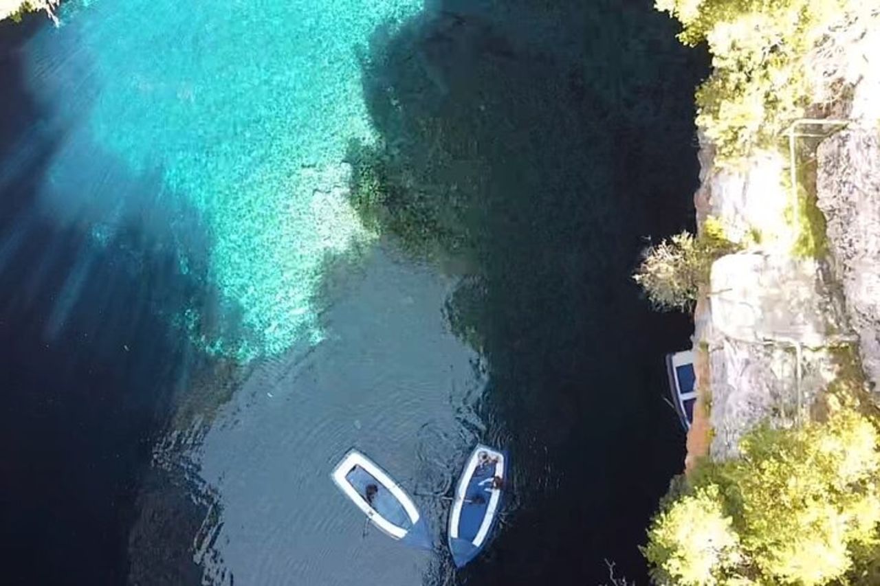 Tour di mezza giornata del lago Melissani e della grotta di Drogarati con Myrtos Swim — 6