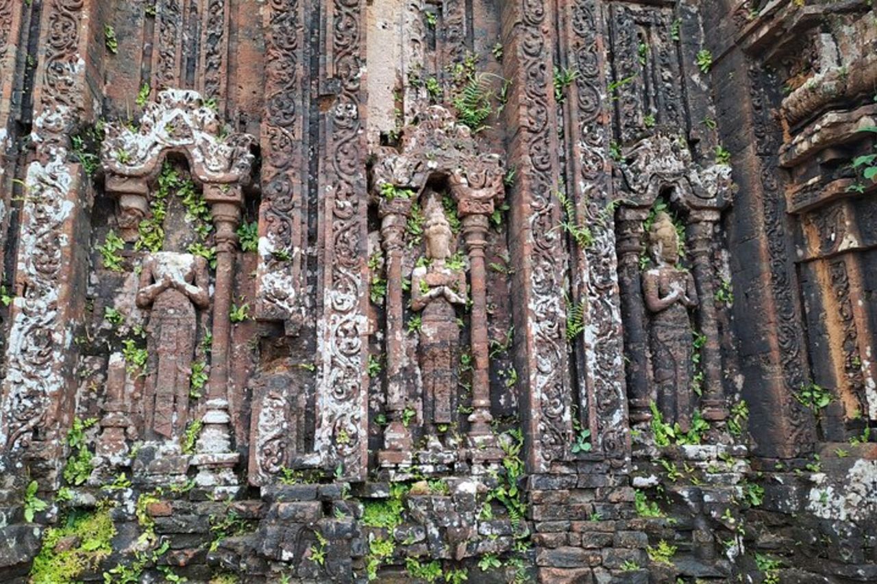Santuario di mio figlio e montagne di marmo da HOI AN OR DA NANG — 5