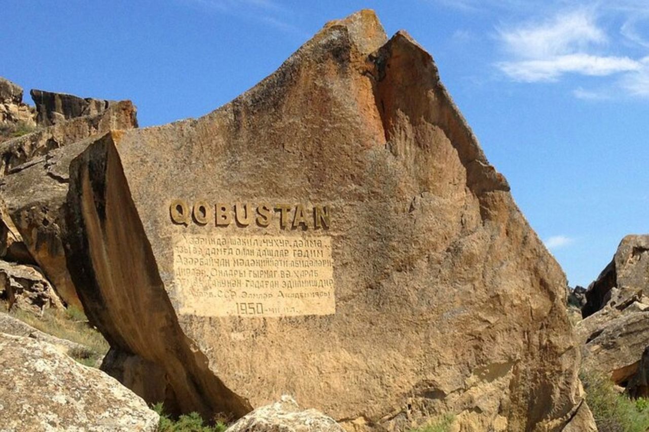 Gobustan, Vulcani di fango, Tempio di fuoco, Montagna in fiamme — 6