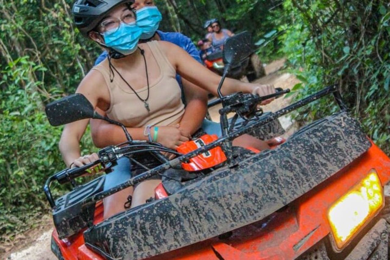 Tour adrenalinico con ATV, Zipline e Cenote da Cancun — 6