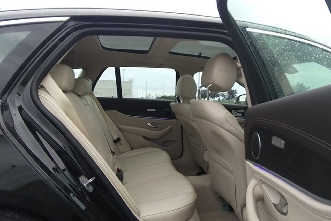 Trasferimento privato da Stresa, Lago Maggiore all'aeroporto di Malpensa Milano (MXP). — 9