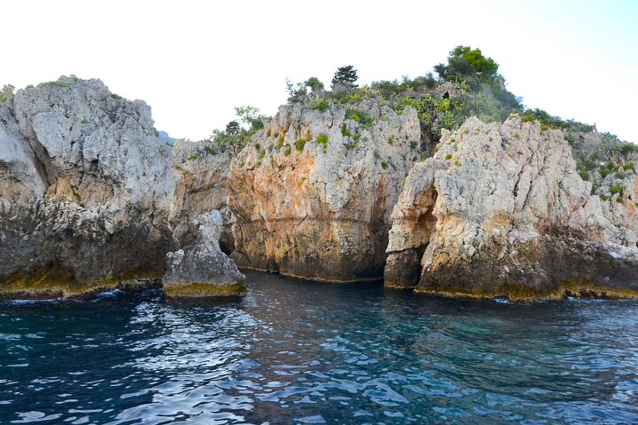 Tour in barca Taormina e Isola Bella: con Snorkeling e Aperitivo — 3