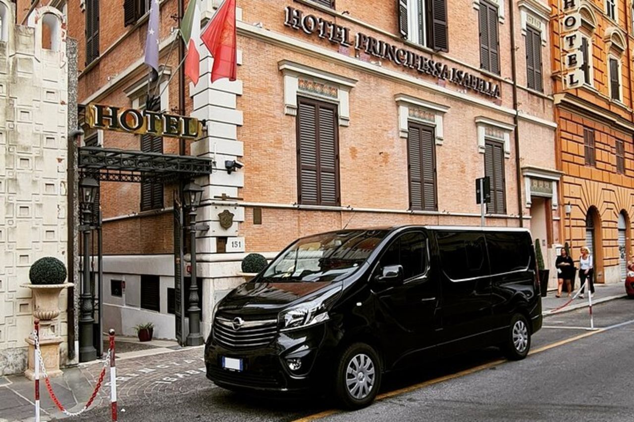 Trasferimento dal porto crocieristico di Civitavecchia a Roma o FCO — 4