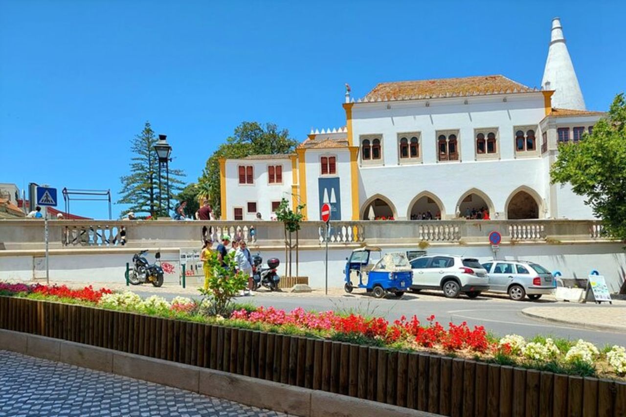 Tour privato Sintra, palazzi e montagna Tuk Tuk (da 2 a 6 persone) — 3