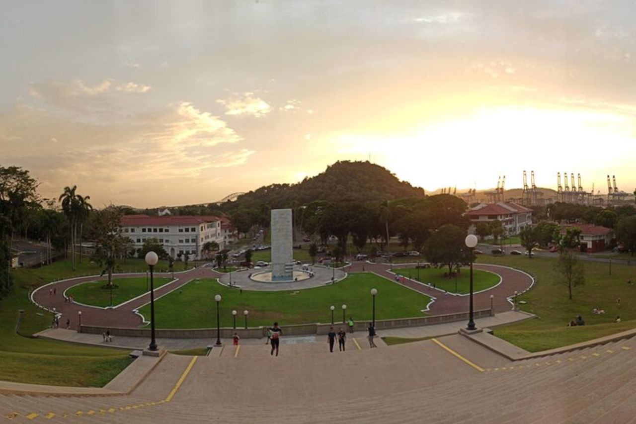 Camminare sul Cerro Ancón: Natura e panorami unici — 5