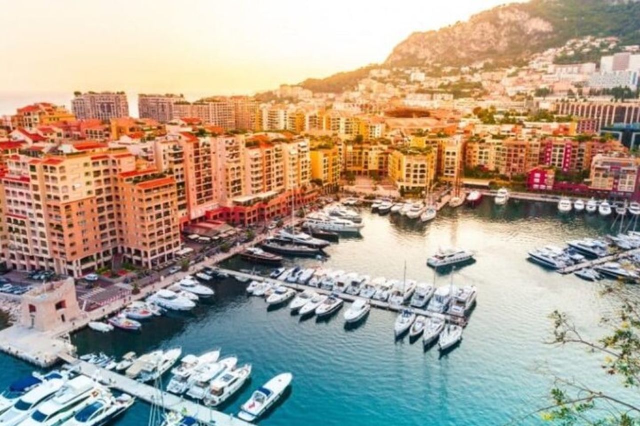 Tour a piedi di Monaco: Casinò, F1 e centro storico — 7