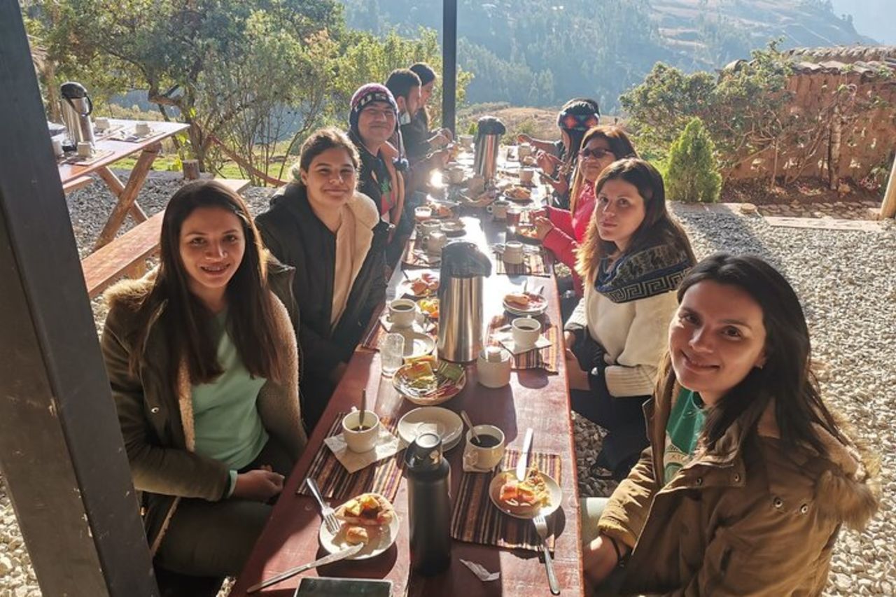 Tour guidato di un'intera giornata alla laguna di Humantay da Cusco — 6