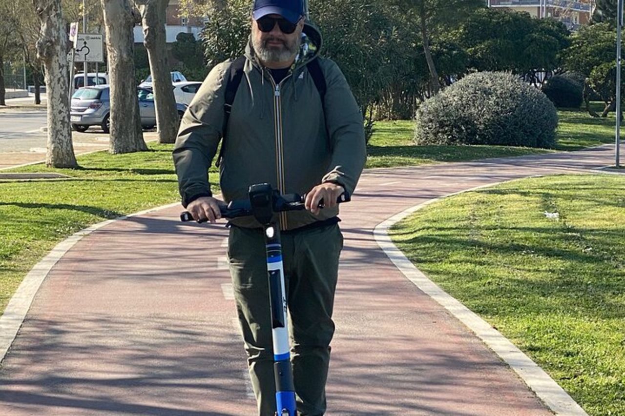 Tour di Pescara in e-scooter o bici tra arte, sapori e shopping — 4