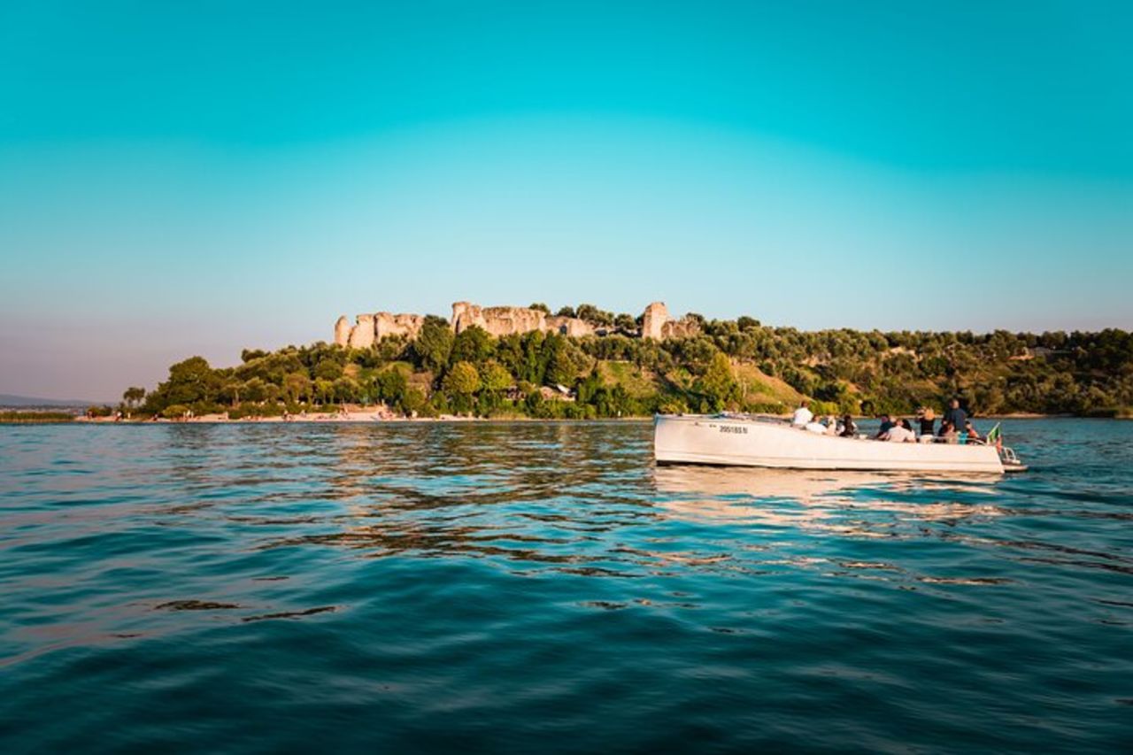 Tour al tramonto di Sirmione